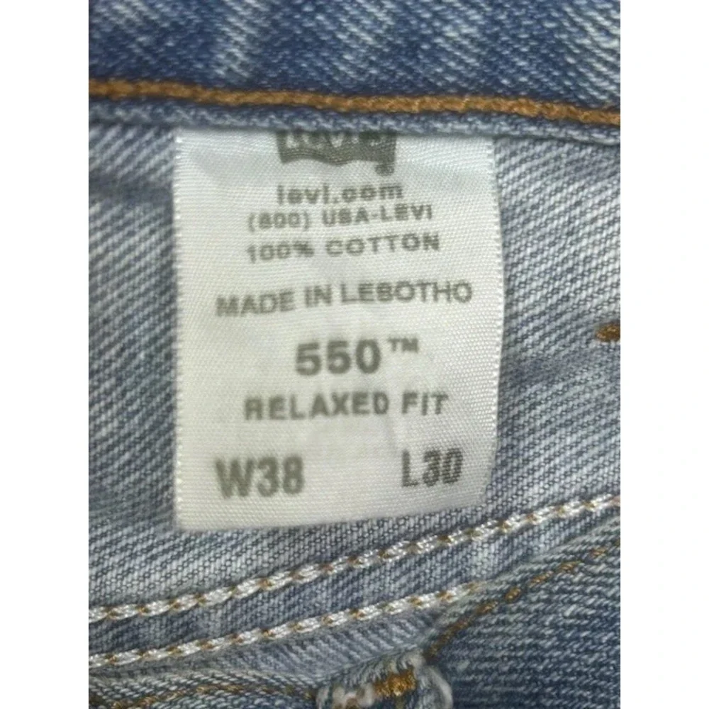 Vintage Levi's‎ 550 Jeans Men's 38x30 Blue Distressed Faded Work Relaxed Fit Y2K